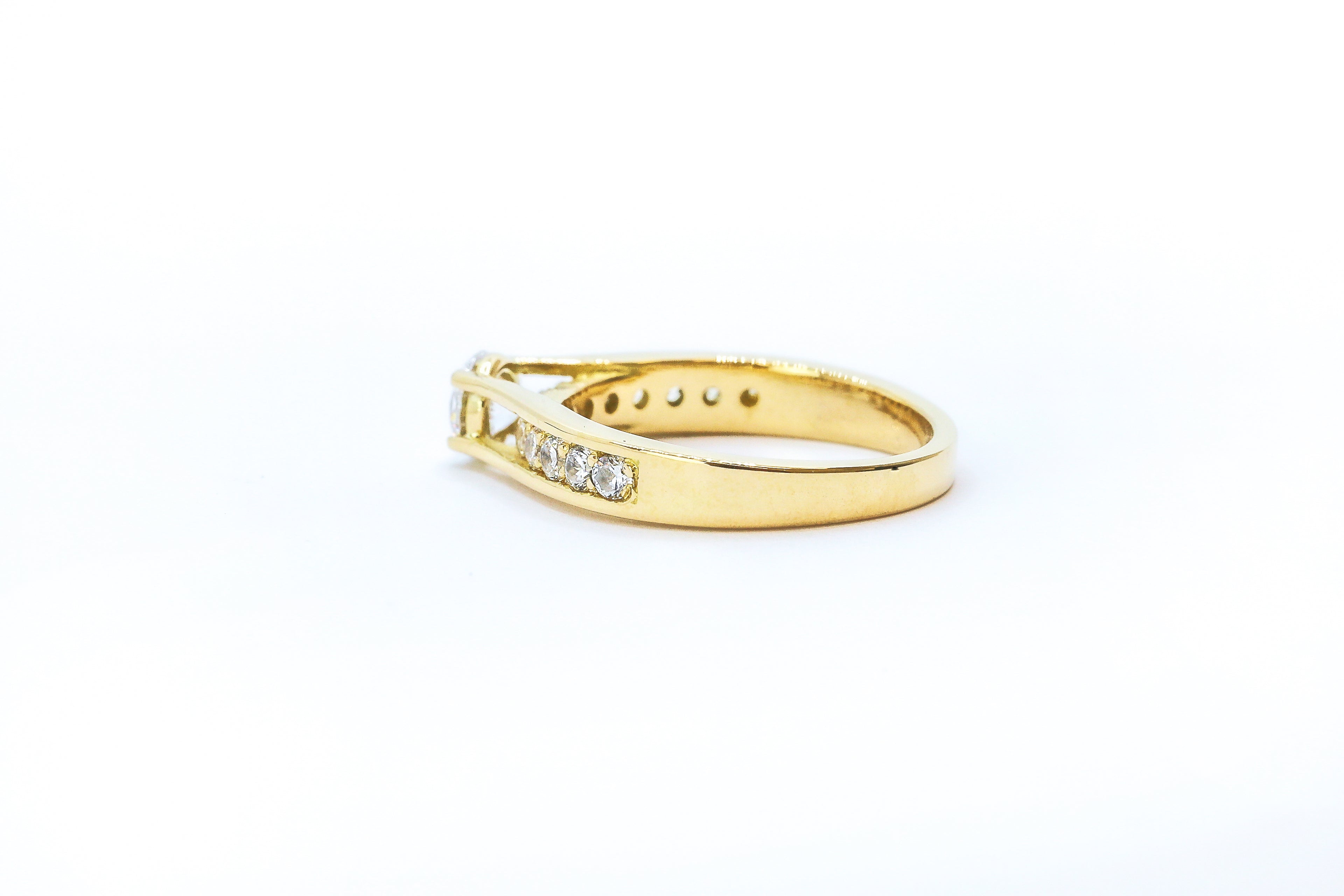 Anillo solitario de diamantes