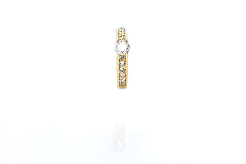 Anillo solitario de diamantes