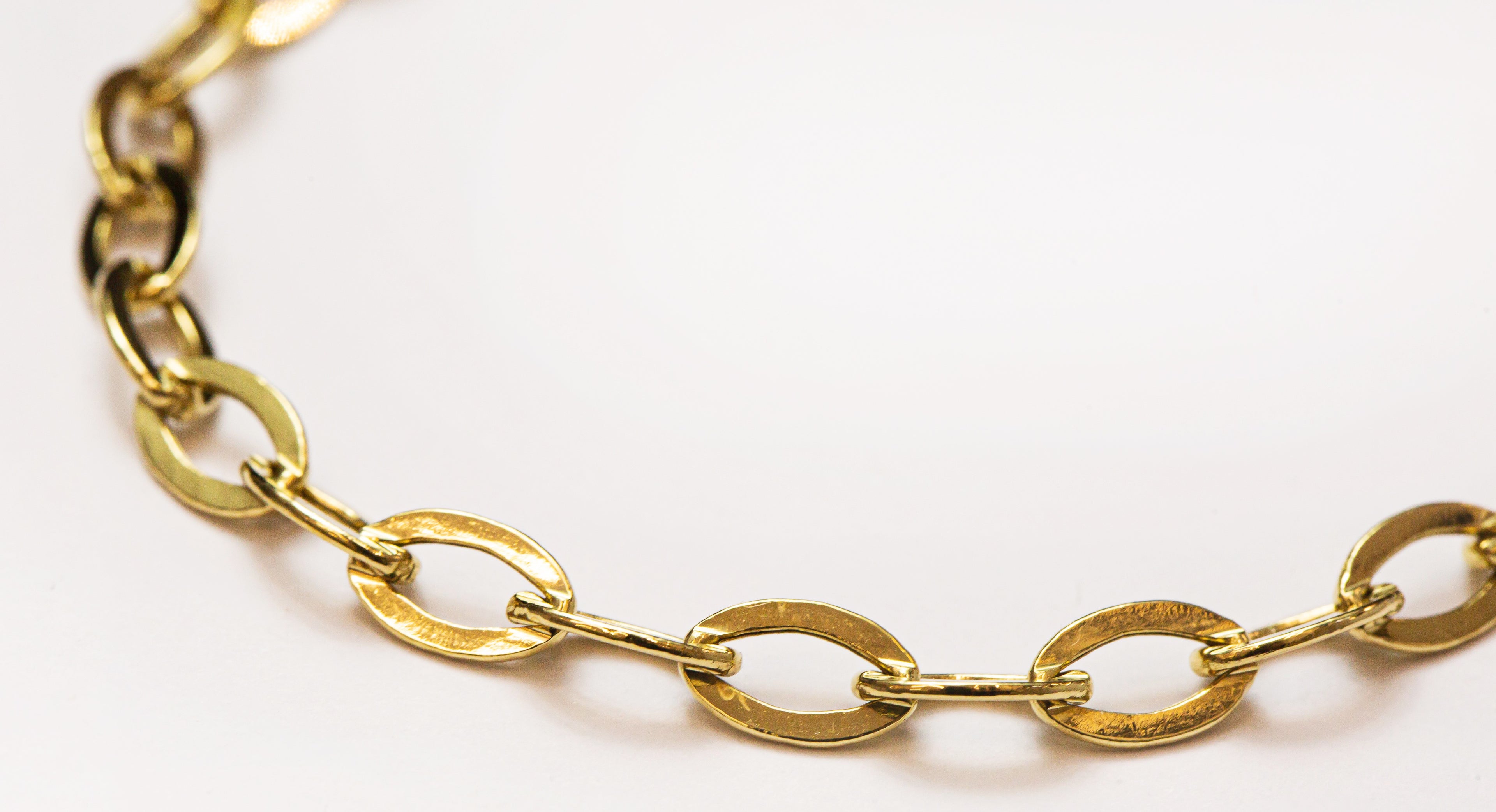 Pulsera de mujer Groumett eslabón aplanado