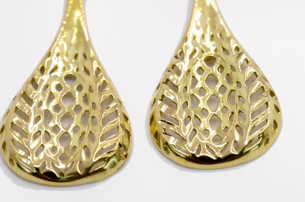 Pendientes de gota calada