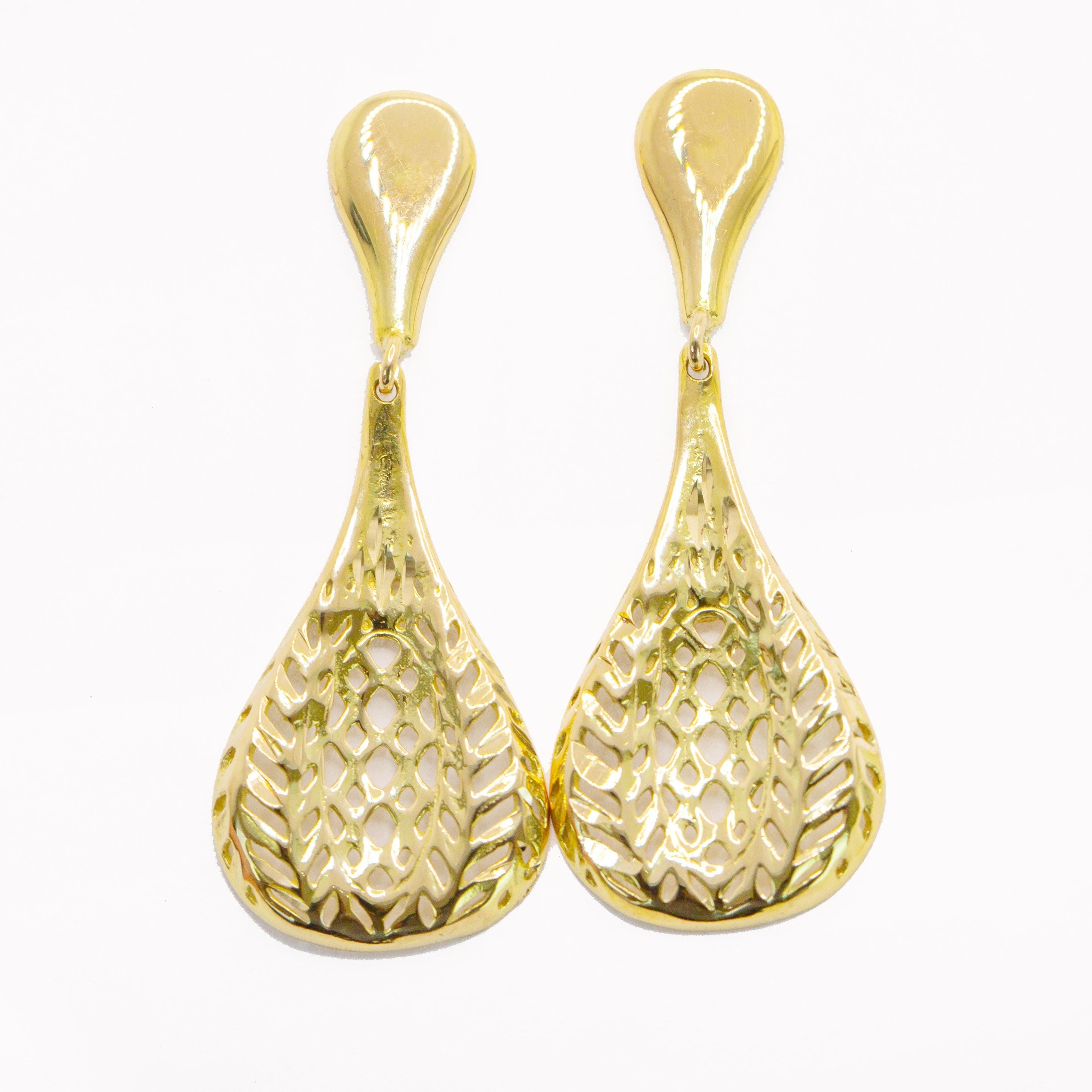 Pendientes de gota calada