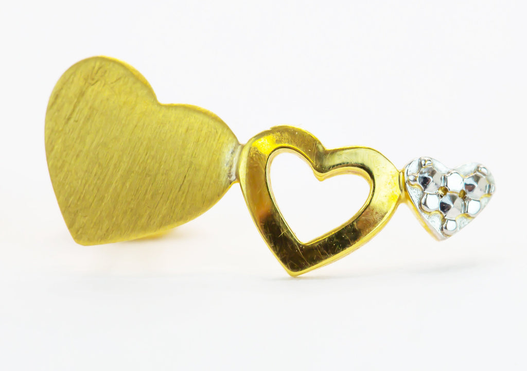 Pendientes de Oro Sólido de 18K Tres Corazón