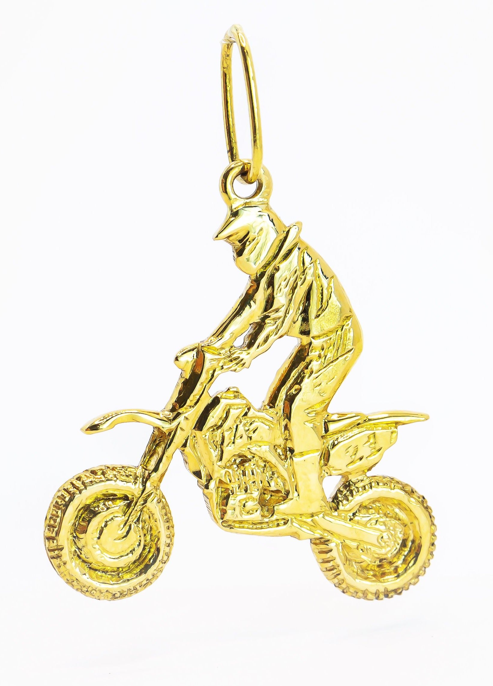 Colgante de motociclista de oro macizo de 18 quilates