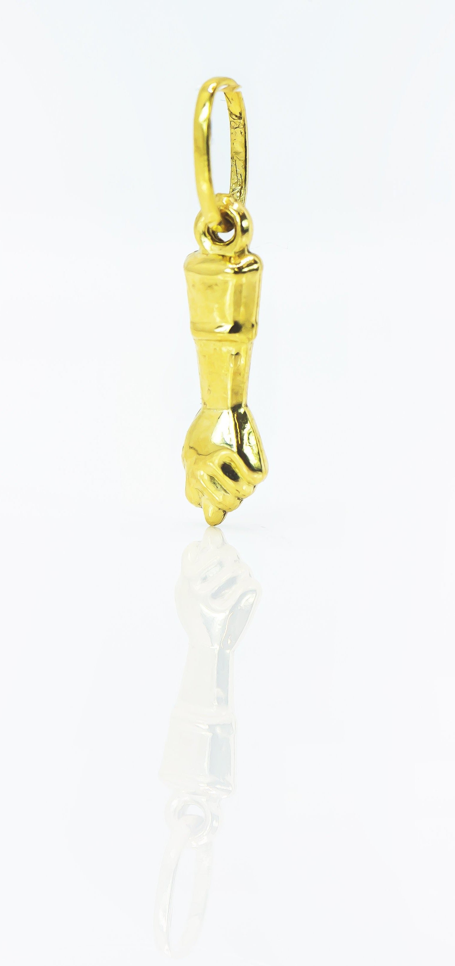 Colgante en Oro Sólido de 18K Higo