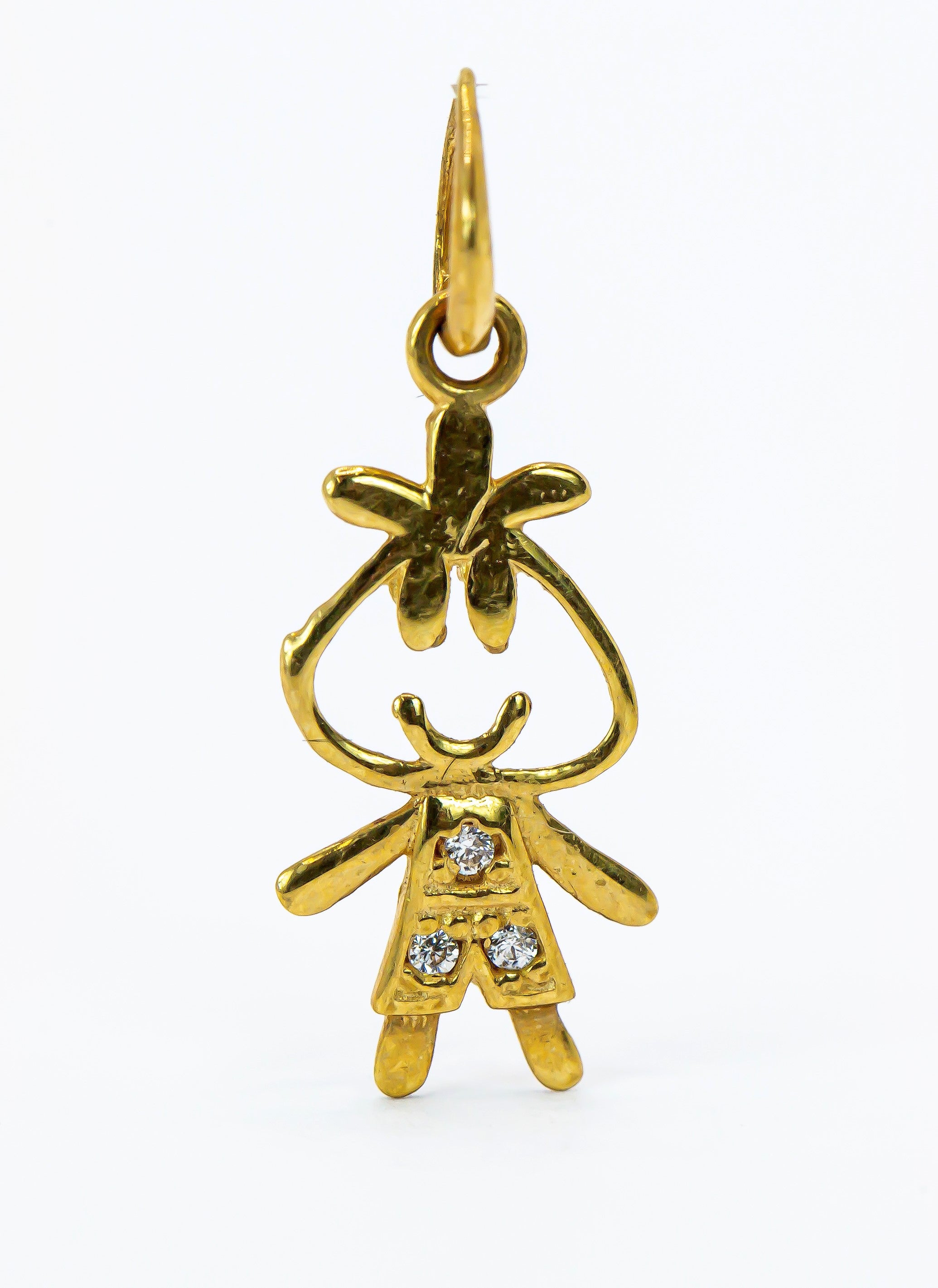 Colgante de oro macizo de 18 quilates para niño